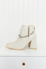 Load image into Gallery viewer, Chain Detail Ankle Booties
