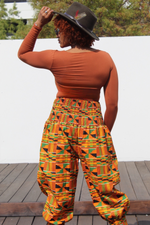 Load image into Gallery viewer, Dashiki Print Harem Pants - Tri Pattern
