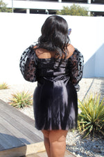 Load image into Gallery viewer, Plus Size Mesh Puff Sleeve Dress
