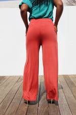 Load image into Gallery viewer, Convertible Wide Leg/ Jogger Travel Pants
