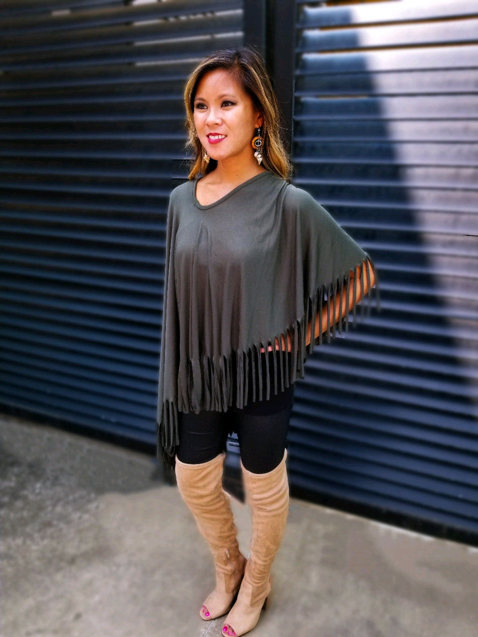 CONVERTIBLE FRINGE PONCHO - Lovely Push Boutique