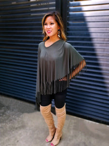 CONVERTIBLE FRINGE PONCHO - Lovely Push Boutique