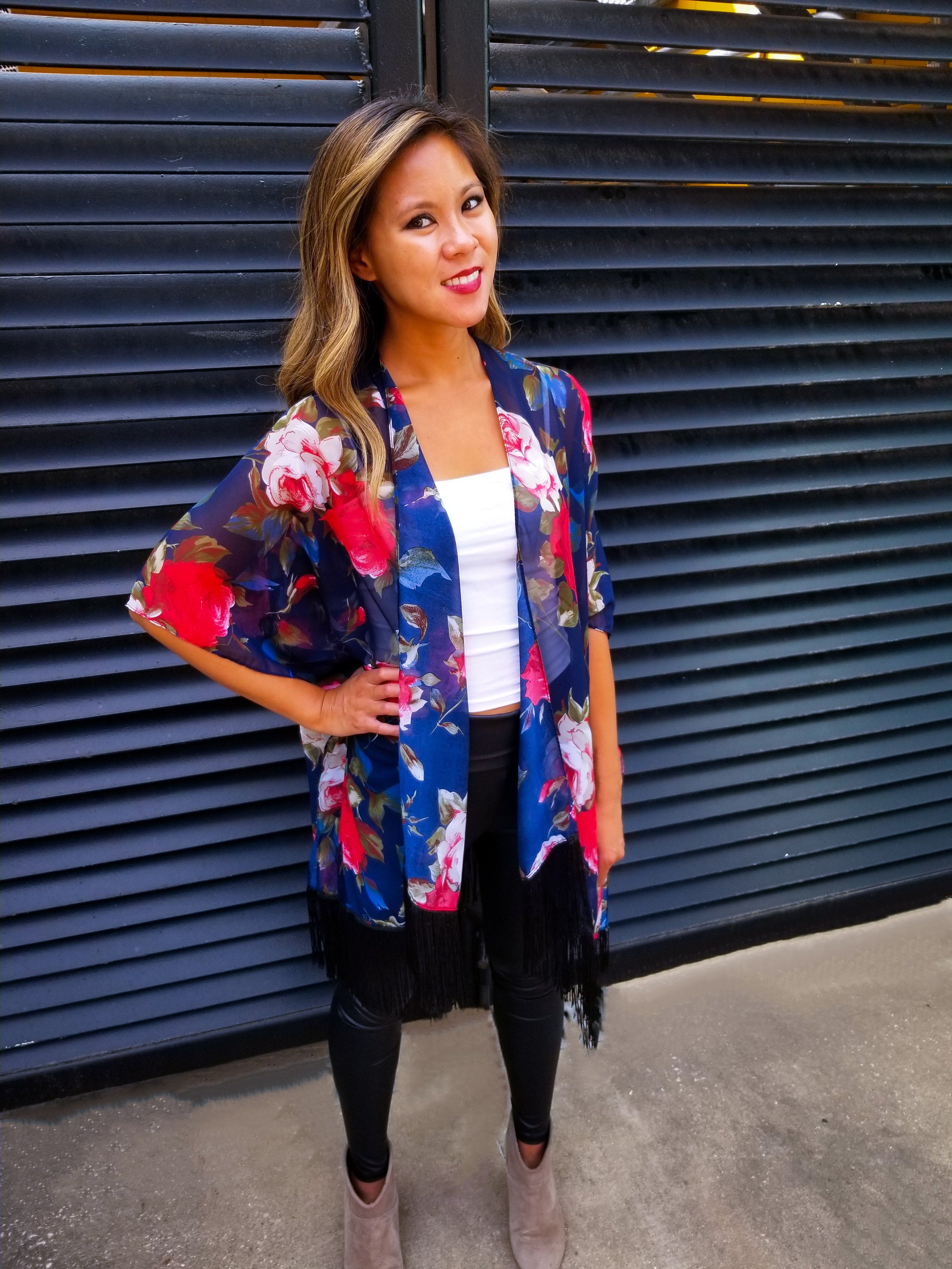 ROSE FLORAL PATTERN KIMONO - Lovely Push Boutique