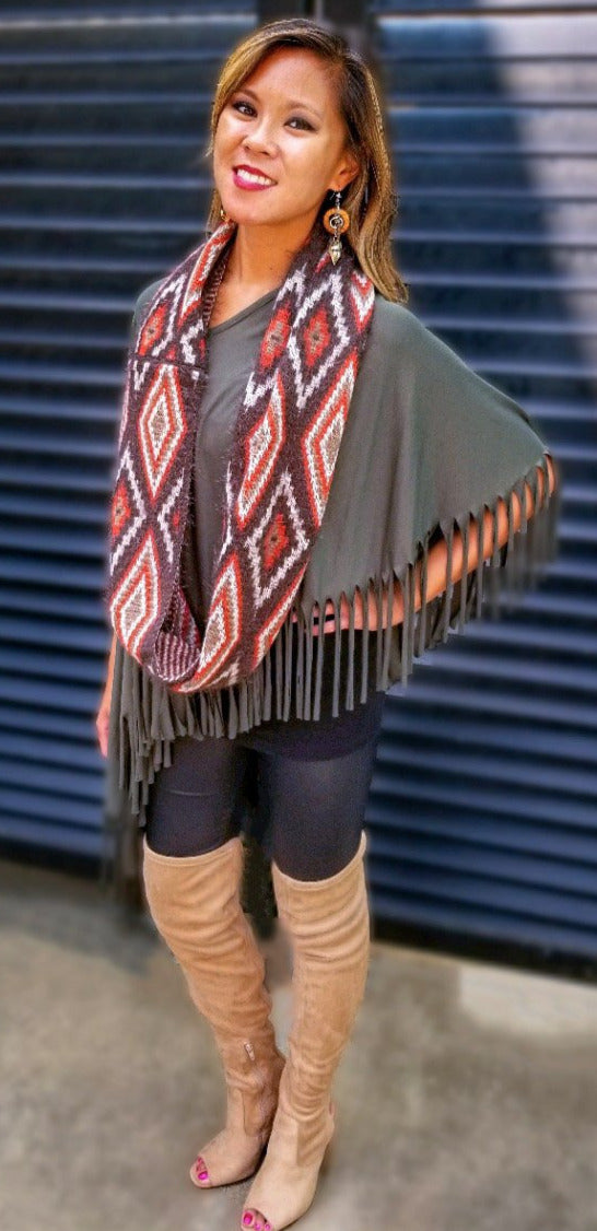 CONVERTIBLE FRINGE PONCHO - Lovely Push Boutique