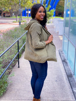 Load image into Gallery viewer, HOODED LIGHT WINDBREAKER - Lovely Push Boutique
